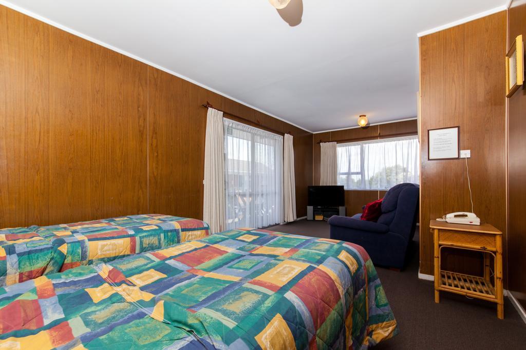 Sunset Lodge Motel Taupaki Cameră foto