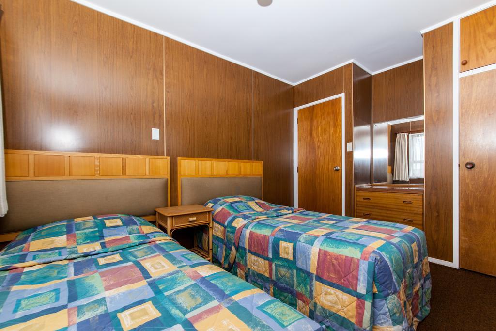 Sunset Lodge Motel Taupaki Cameră foto