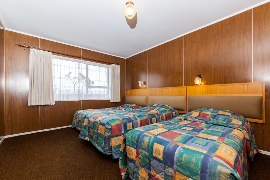 Sunset Lodge Motel Taupaki Cameră foto